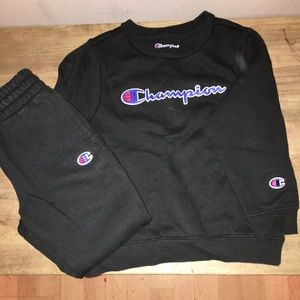 Black champion sweatsuit set 4T